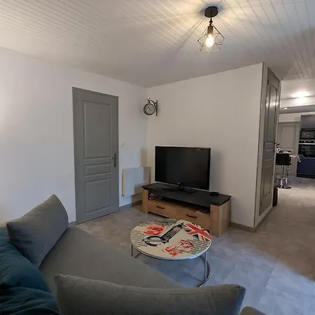 Gite Le P'Tit Chez Nous La Rochefoucauld Extérieur photo